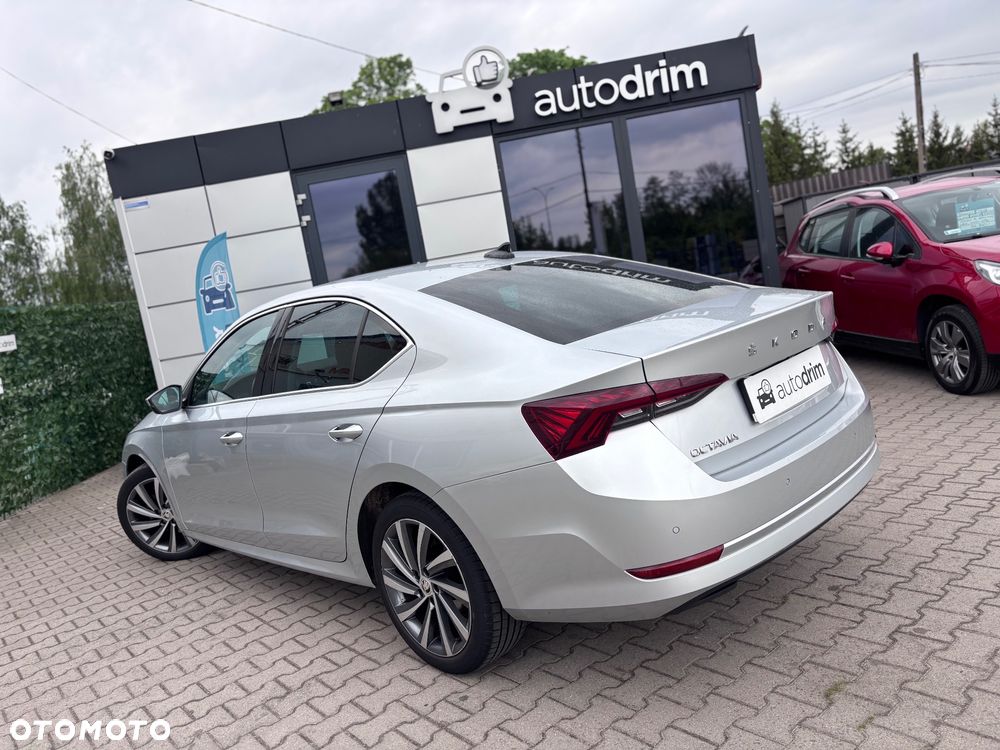 Skoda Octavia 2.0 TDI Style DSG - 11
