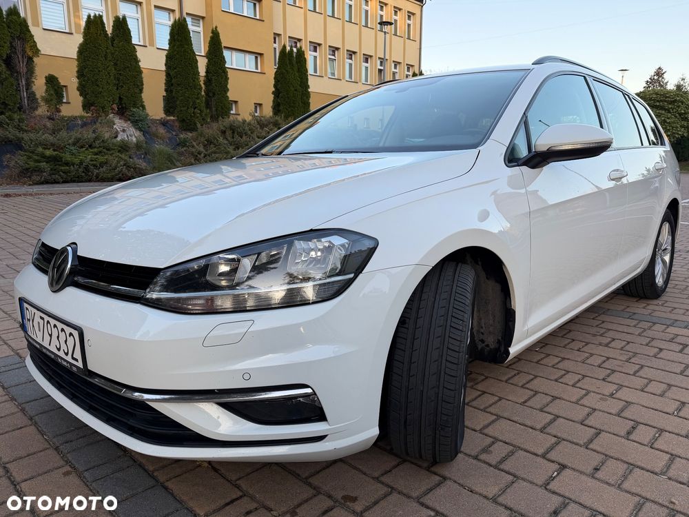 Volkswagen Golf 2.0 TDI SCR Comfortline - 5