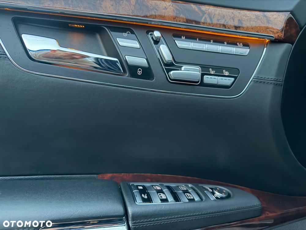 Mercedes-Benz Klasa S 65 AMG L Automatik - 23