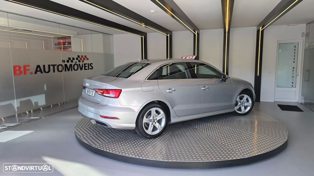 Audi A3 Limousine 1.6 TDI S-line - 7