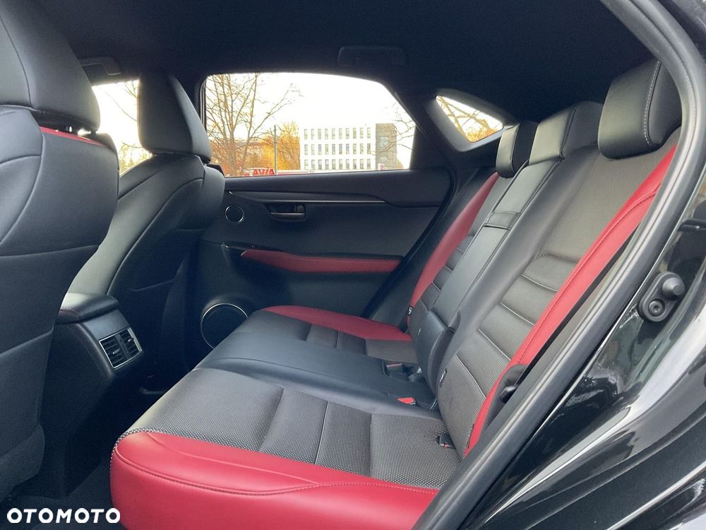 Lexus NX 300h F Sport Edition AWD - 16