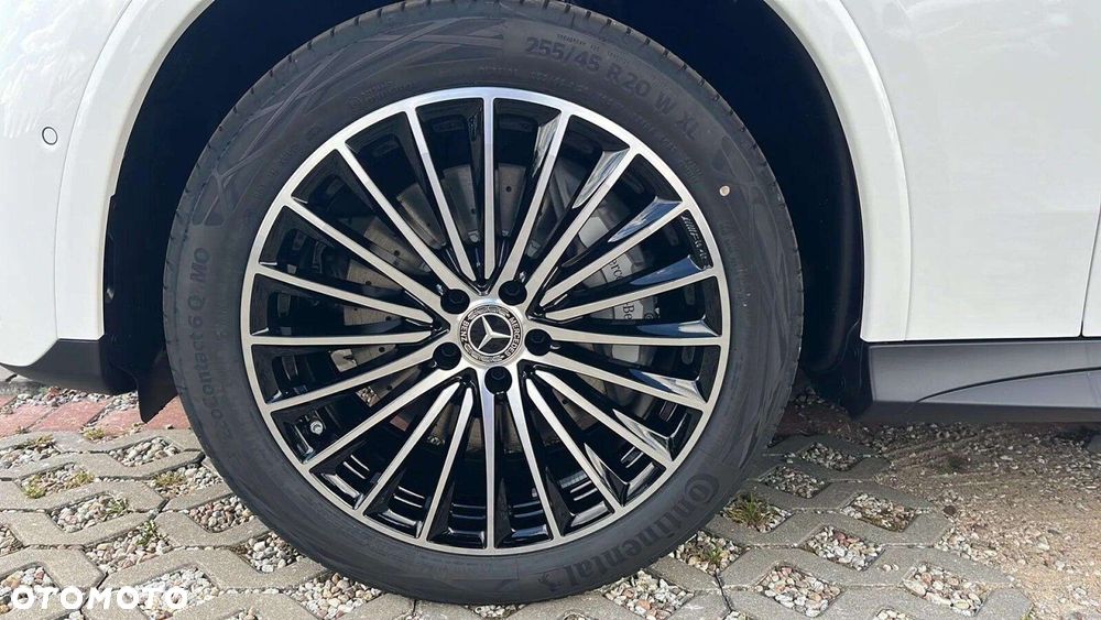 Mercedes-Benz GLC - 19