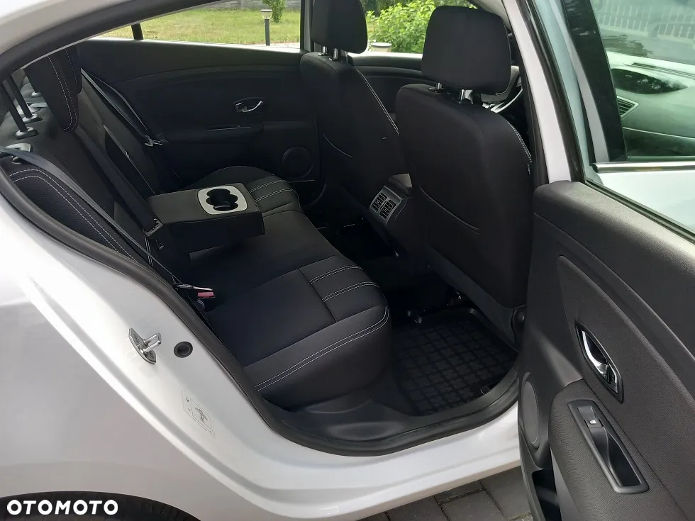 Renault Fluence 1.6 16V Limited - 18