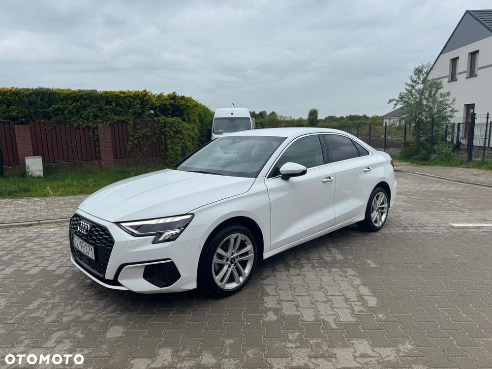 Audi A3 Limousine 30 TFSI mHEV S tronic - 1