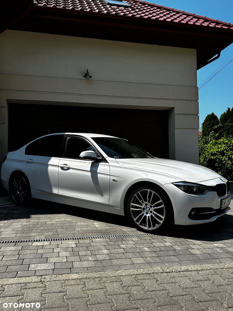 BMW Seria 3 320d Sport Line - 2
