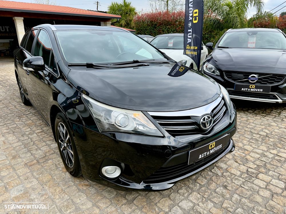 Toyota Avensis SW 2.0 D-4D Exclusive +Navi - 28