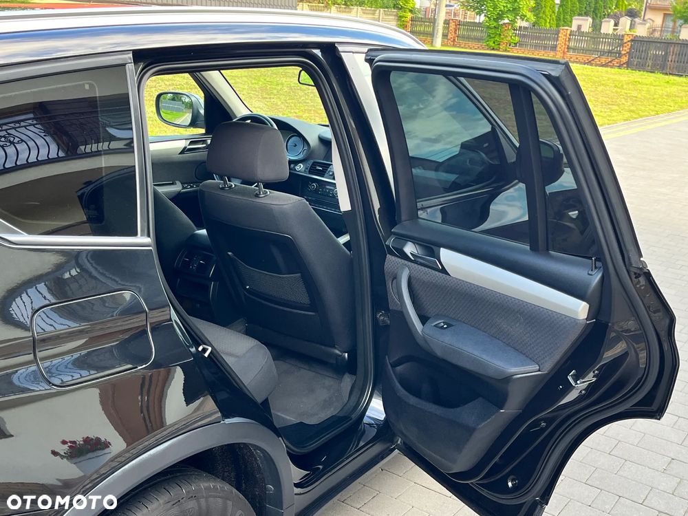 BMW X3 xDrive20d - 33