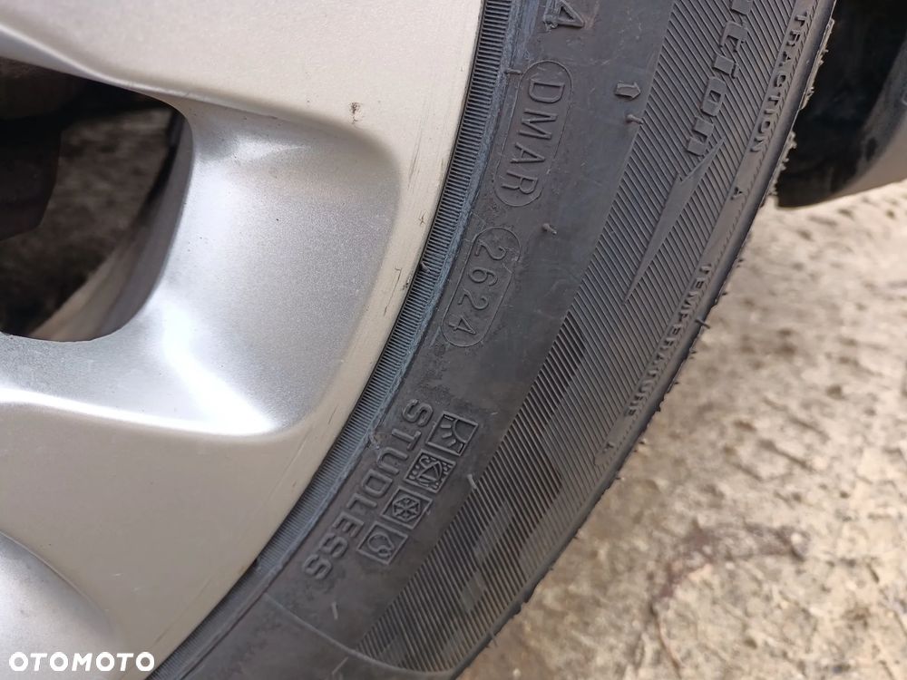 Mercedes-Benz GLA 180 (CDI) d 7G-DCT Urban - 33