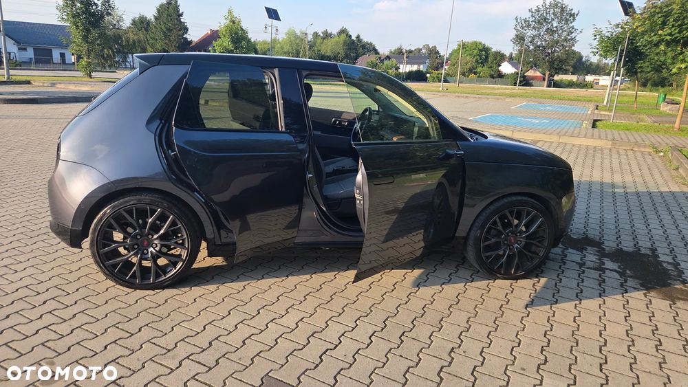 Honda e Advance - 18