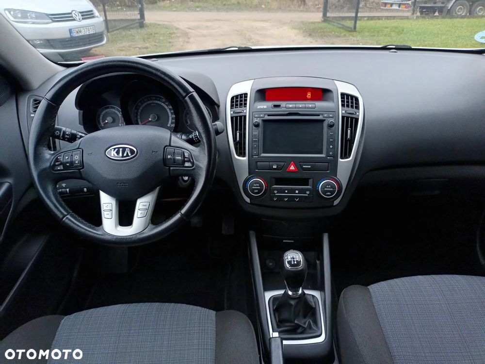 Kia Ceed 1.4 CVVT Edition 7 - 24