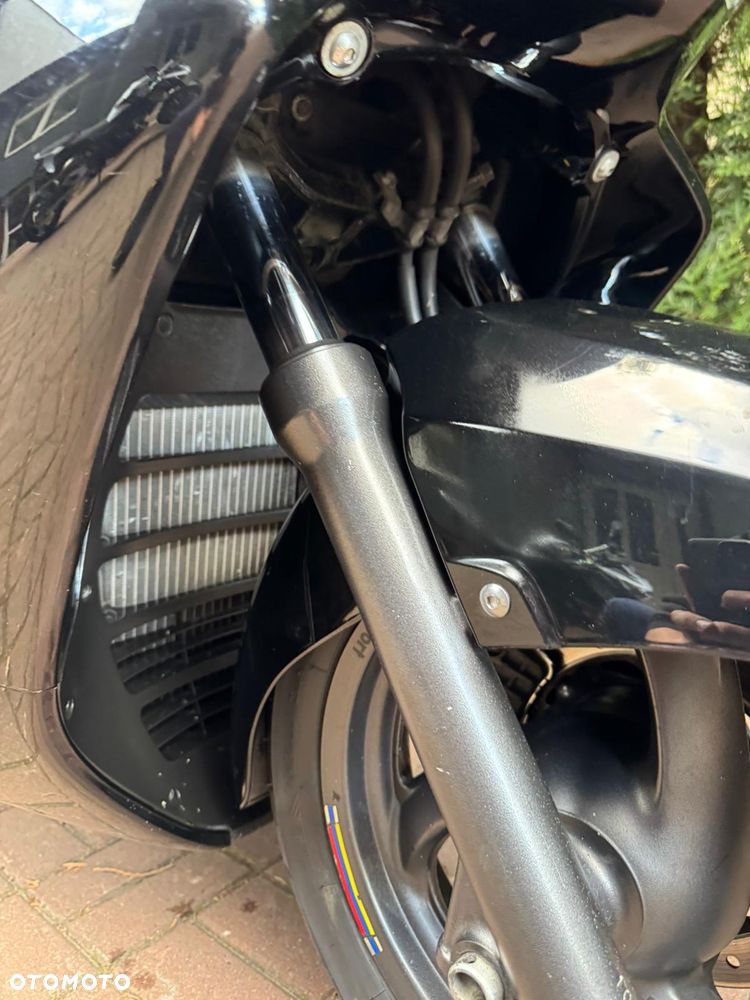 Honda Silver Wing - 8