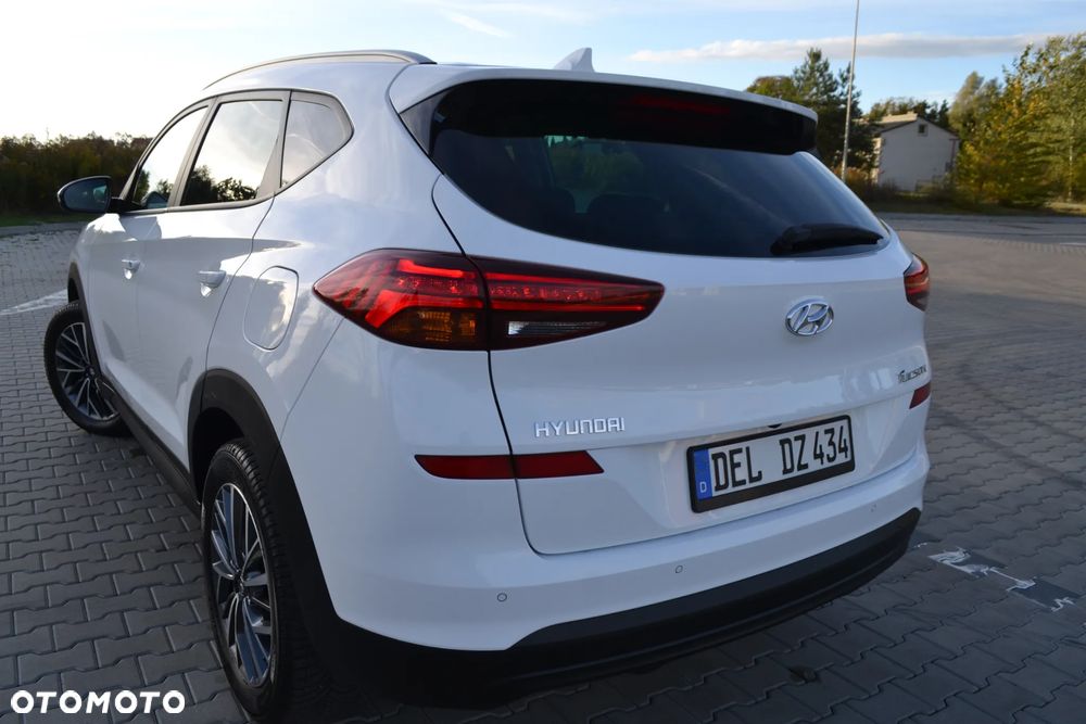 Hyundai Tucson blue 1.6 GDi 2WD Navi - 20