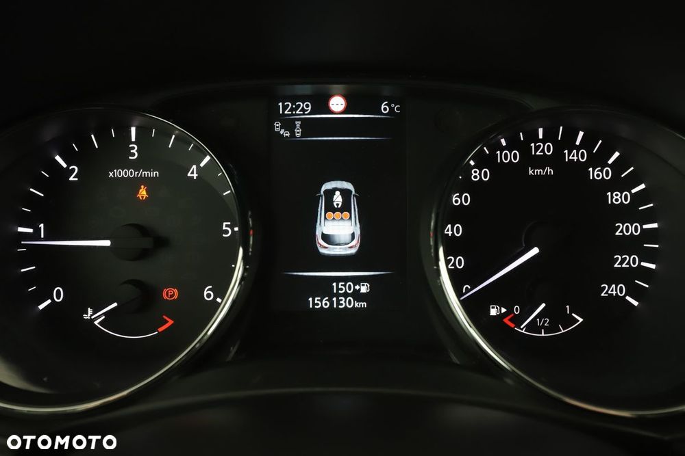 Nissan Qashqai 1.6 DCi Tekna+ - 16