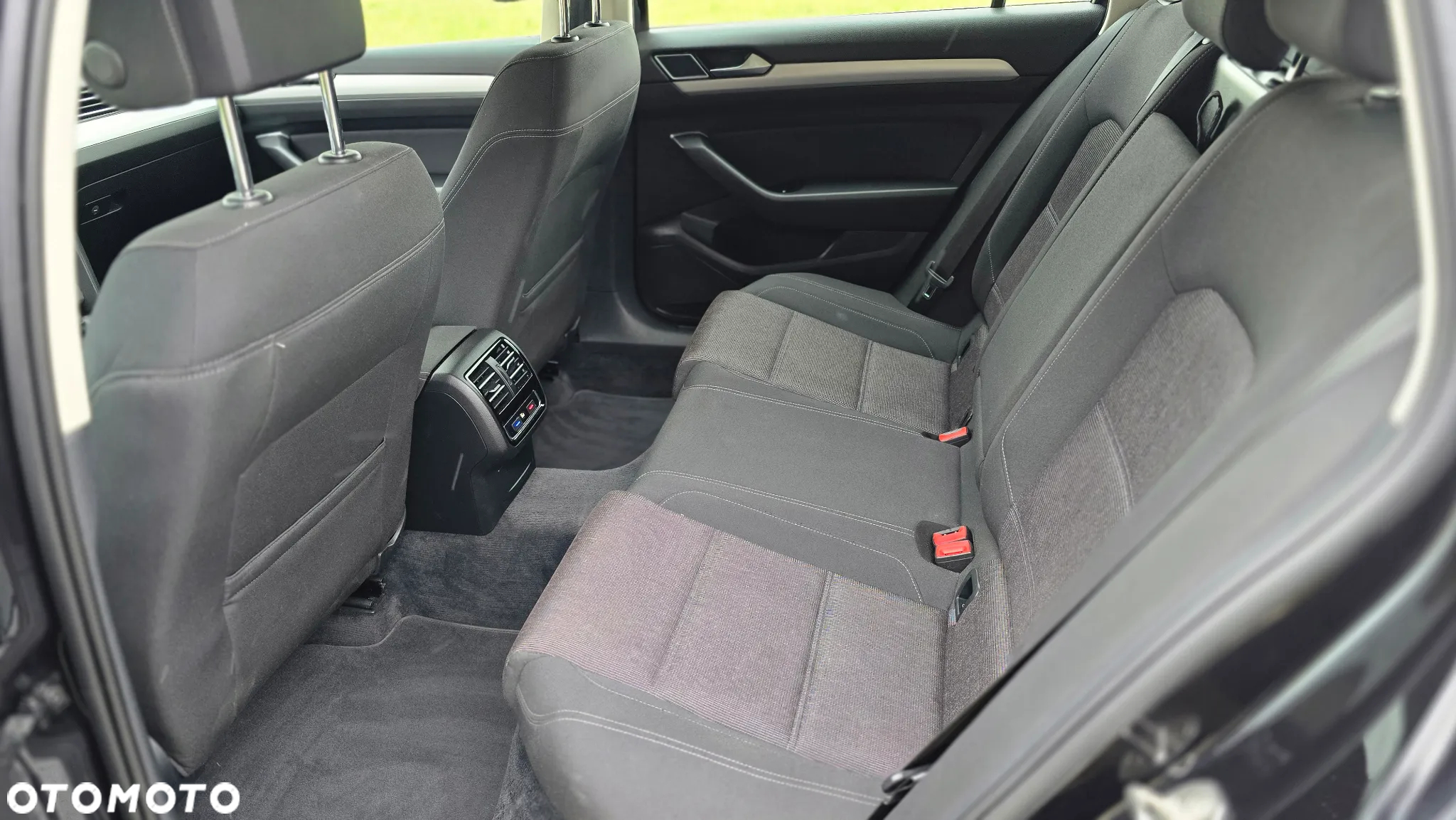 Volkswagen Passat 2.0 TDI BMT Comfortline DSG - 8