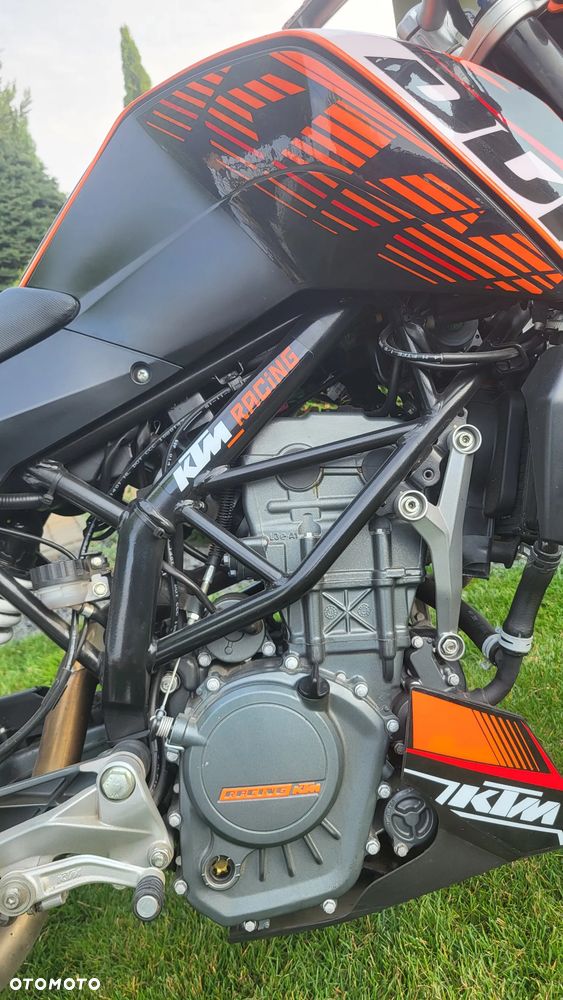 KTM Duke 125 - 12