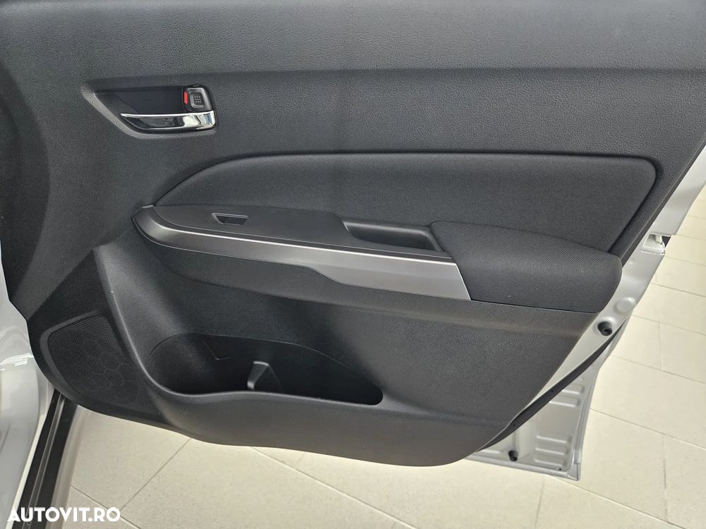 Suzuki Vitara 1.4 Boosterjet 6AT MHEV Passion - 25