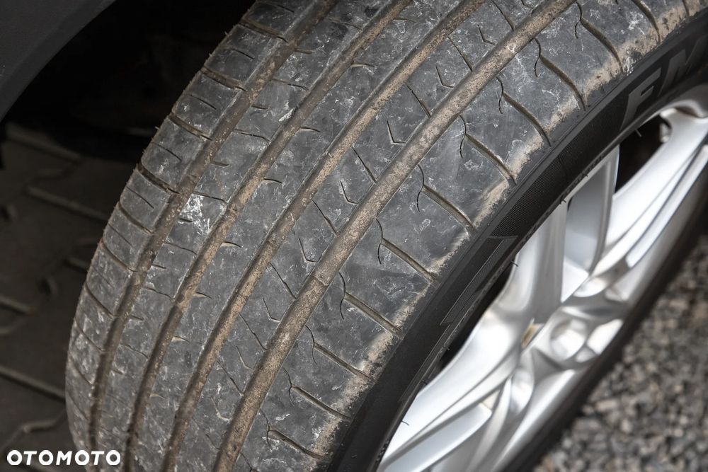 Porsche Cayenne - 37