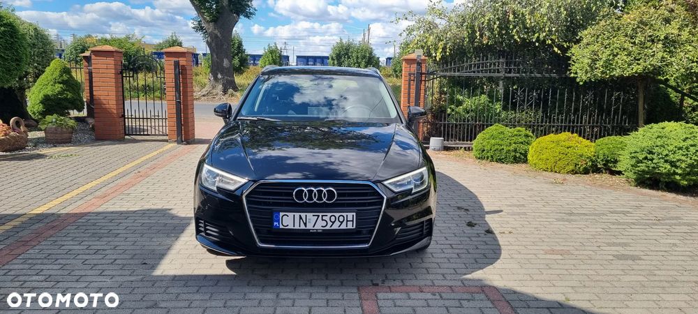 Audi A3 Sportback 1.5 TFSI S tronic - 2
