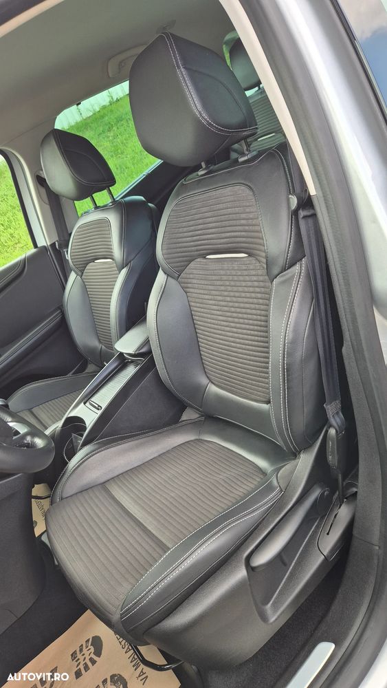 Renault Grand Scenic Energy dCi 110 S&S Bose Edition - 22
