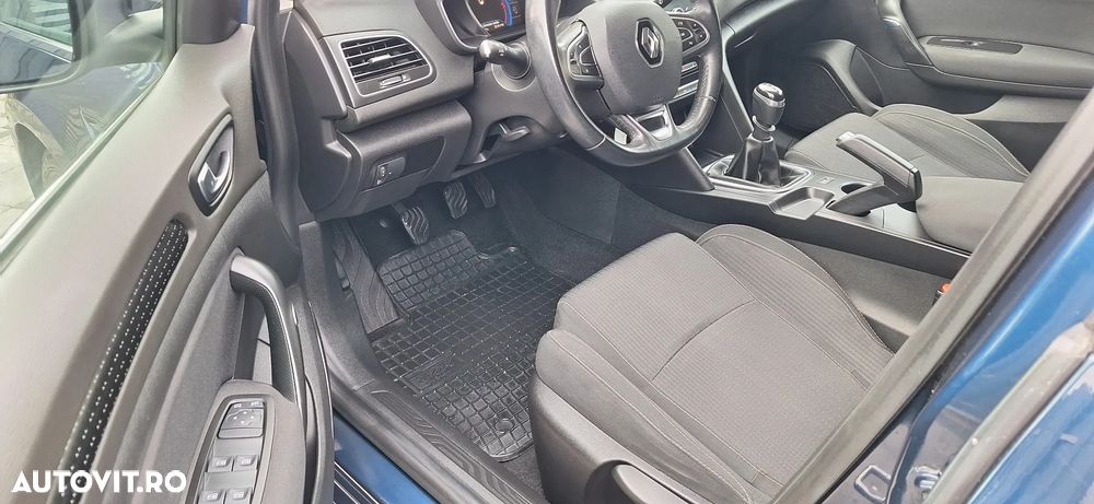 Renault Megane 1.5 dCi Dynamique - 6