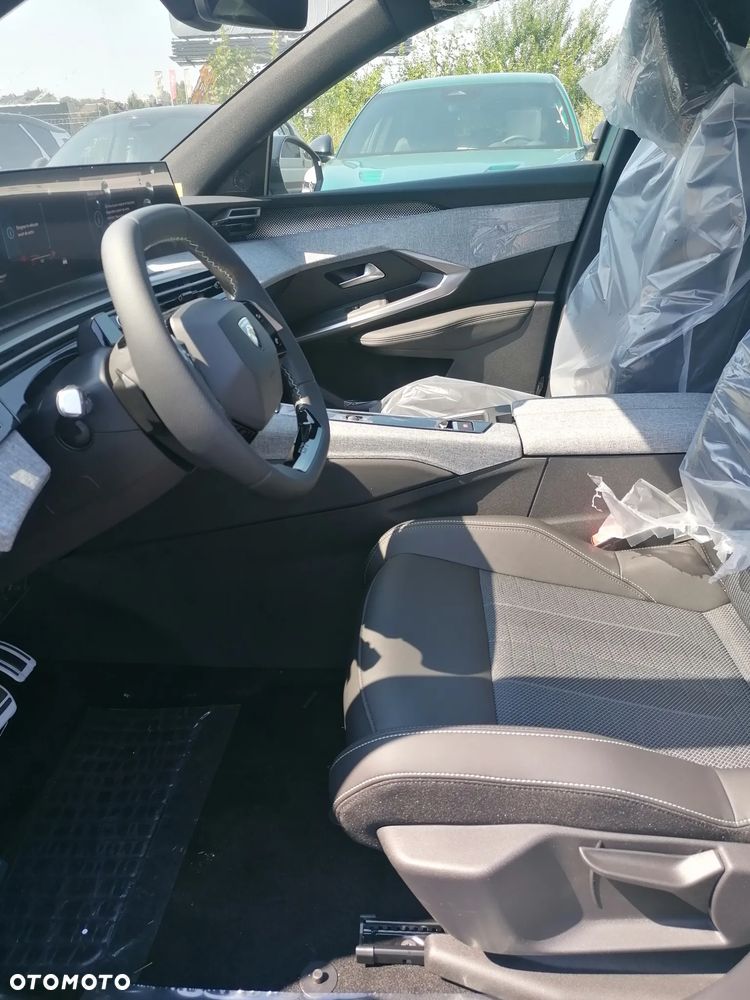 Peugeot 3008 1.2 PureTech mHEV GT E-DCS6 - 9