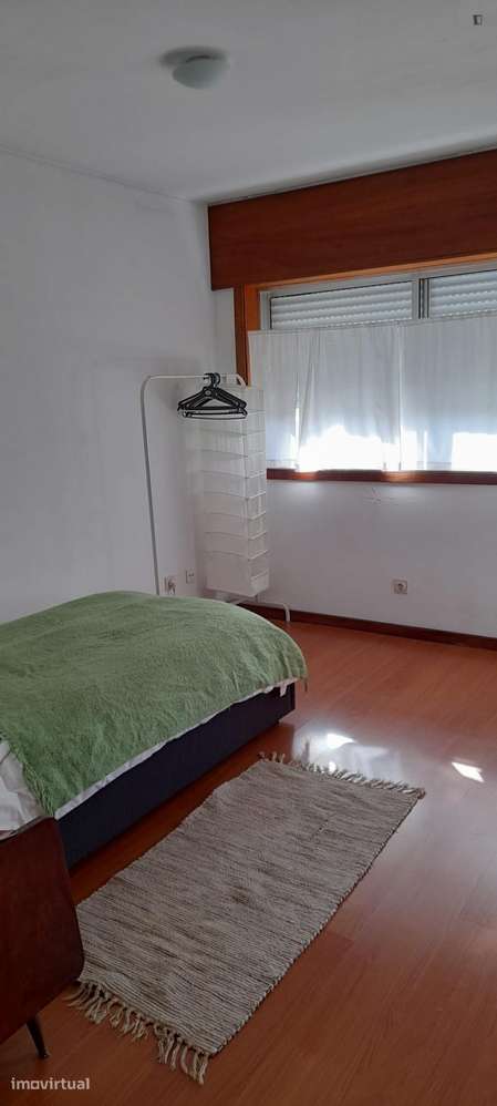Quarto - localizado em Aldoar Porto - Grande imagem: 3/11