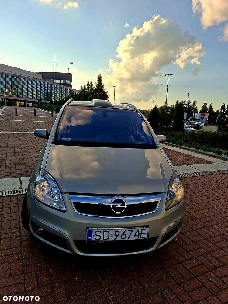 Opel Zafira 1.8 Cosmo - 6