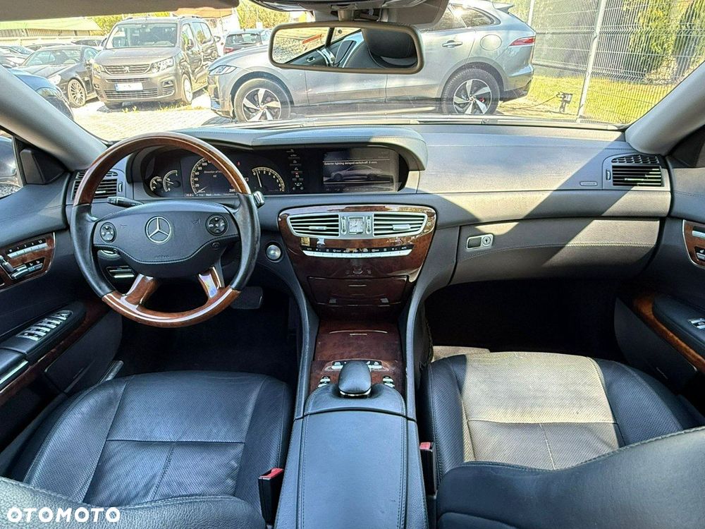 Mercedes-Benz CL 500 7G-TRONIC - 27