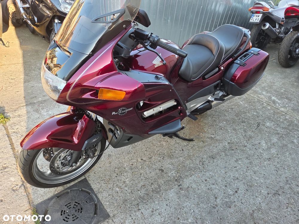 Honda ST - 5