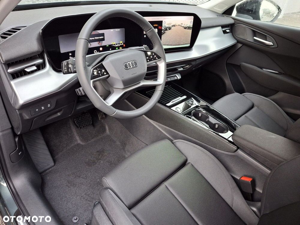 Audi Q3 Sportback - 13