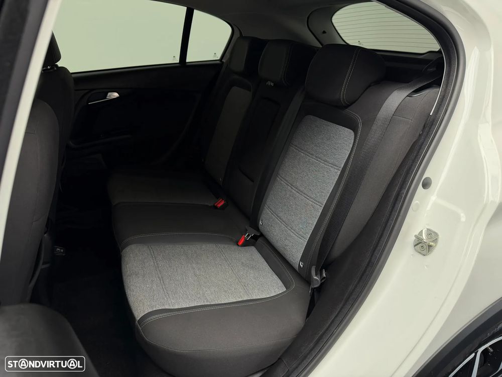 Fiat Tipo Cross 1.0 GSE T3 - 10