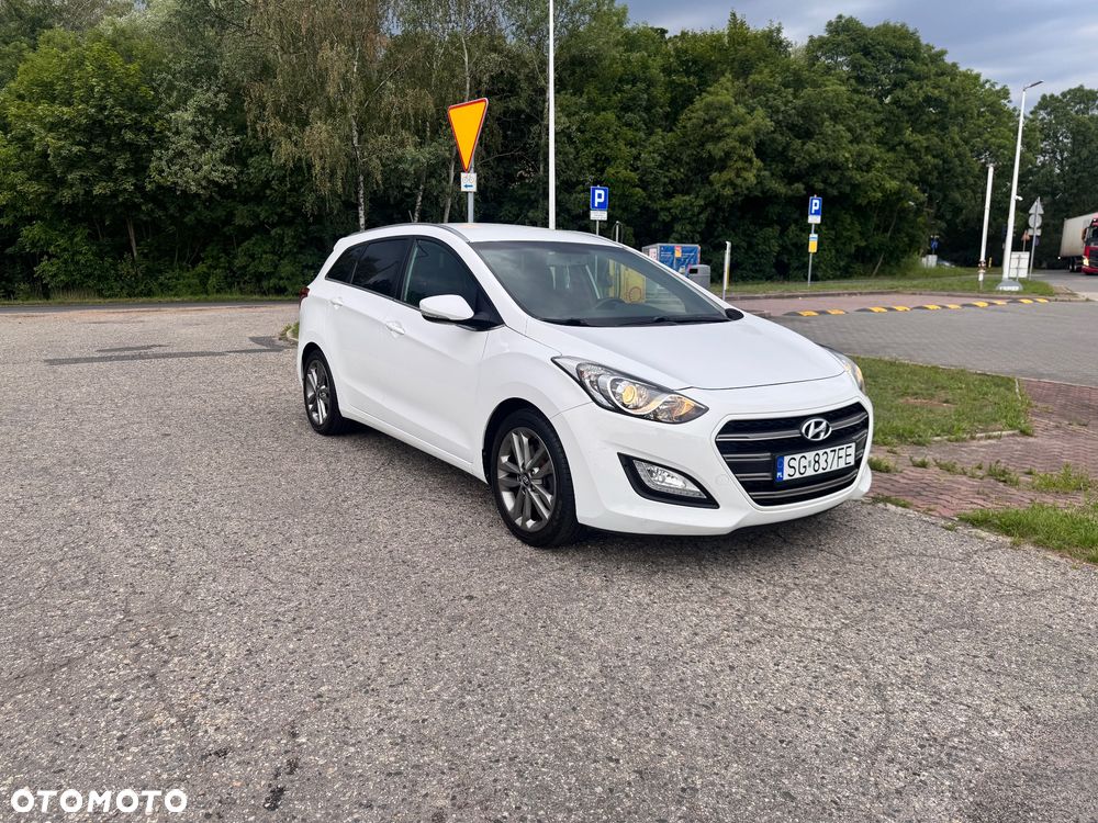 Hyundai i30 1.6 GDI Premium - 7