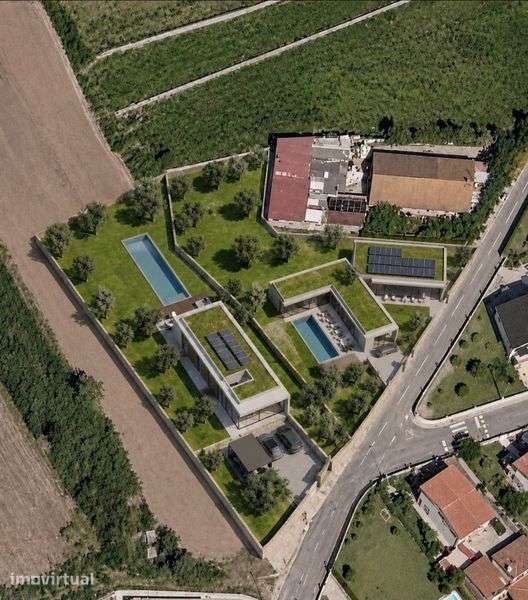 2 Lotes de terreno com 2548 m2 - Grande imagem: 2/8