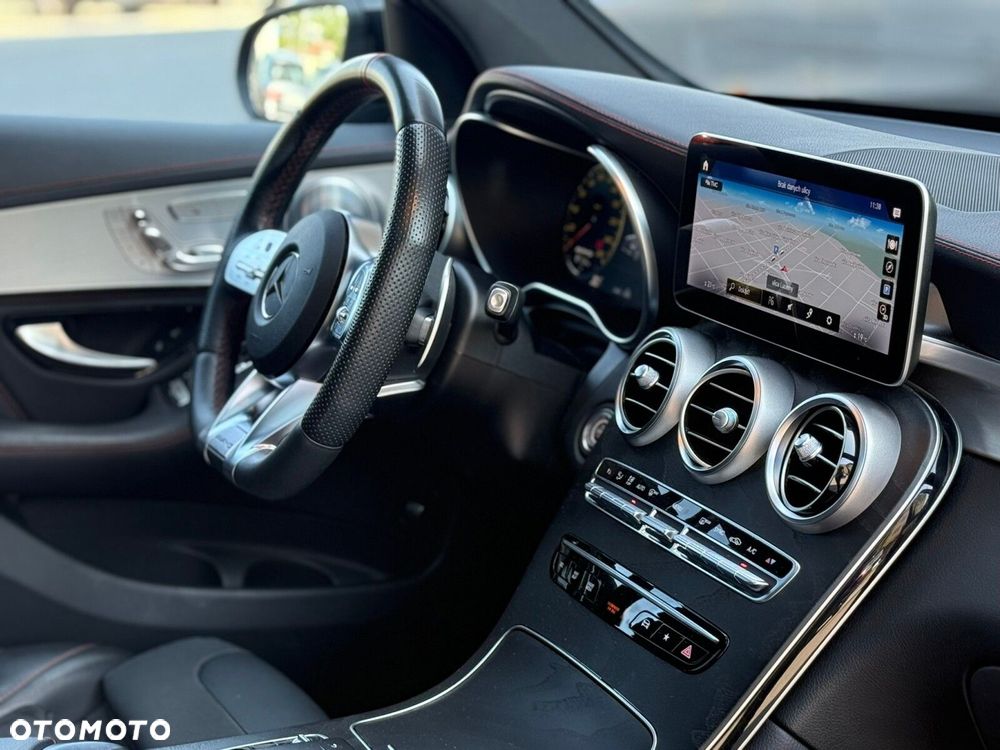 Mercedes-Benz GLC - 13