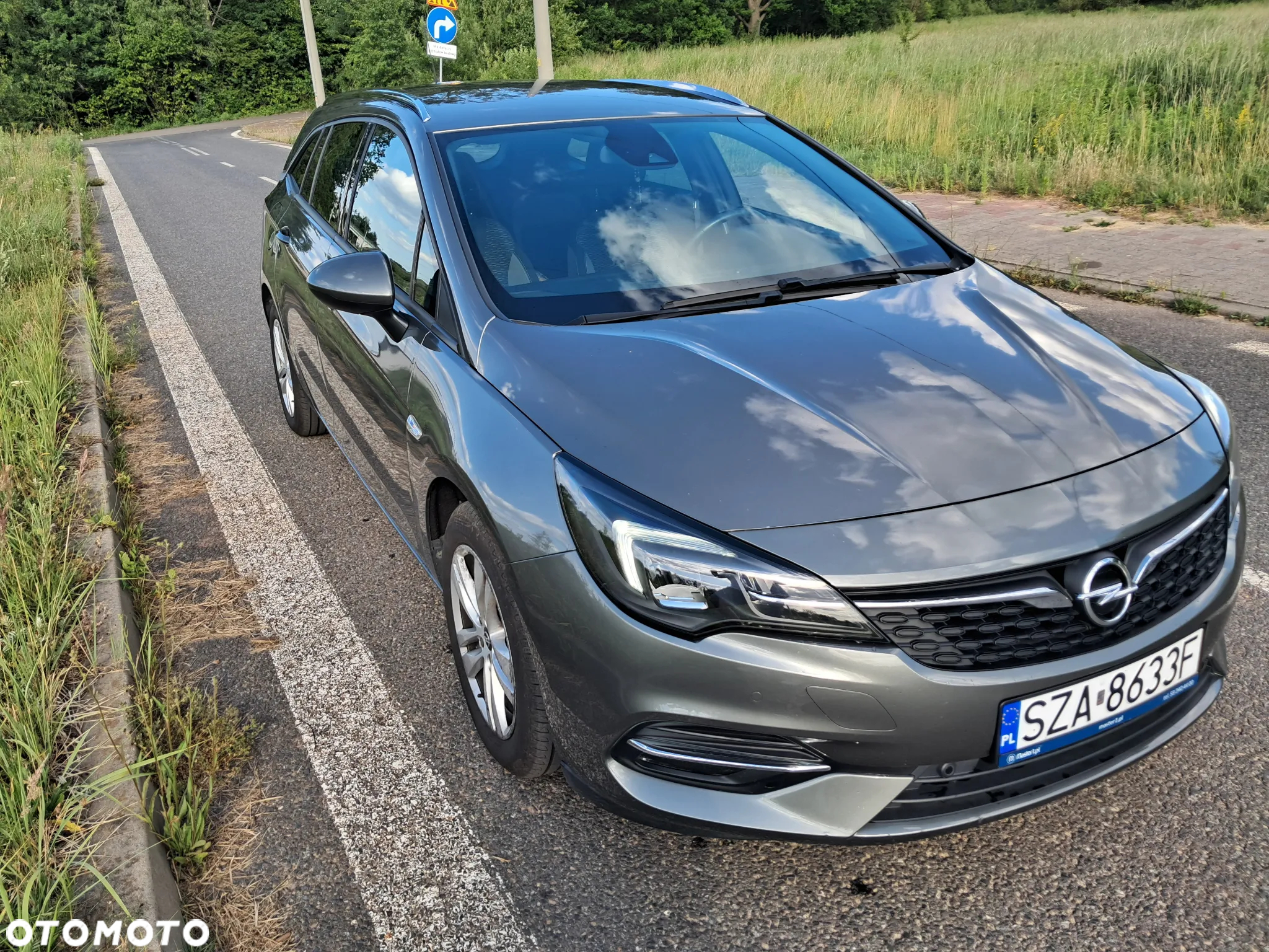 Opel Astra V 1.2 T GS Line S&S - 4