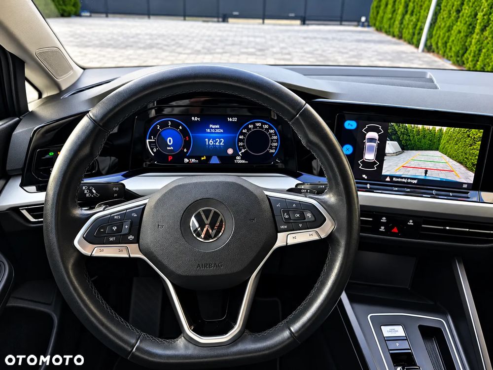 Volkswagen Golf - 5