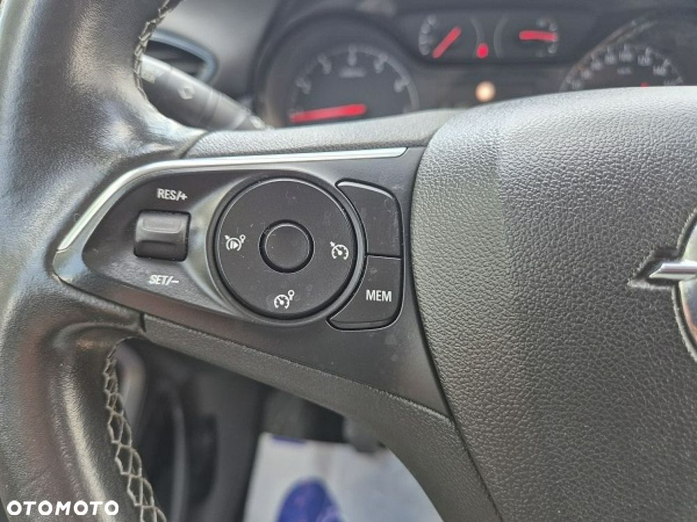Opel Crossland - 19