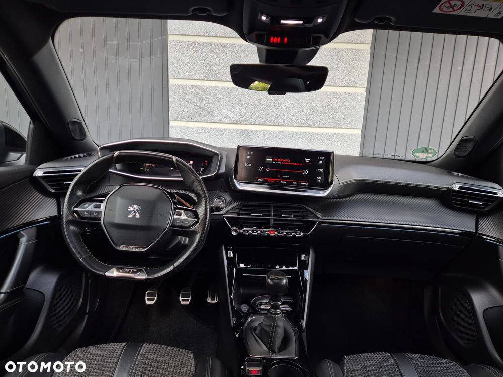 Peugeot 2008 1.2 PureTech GT S&S - 7