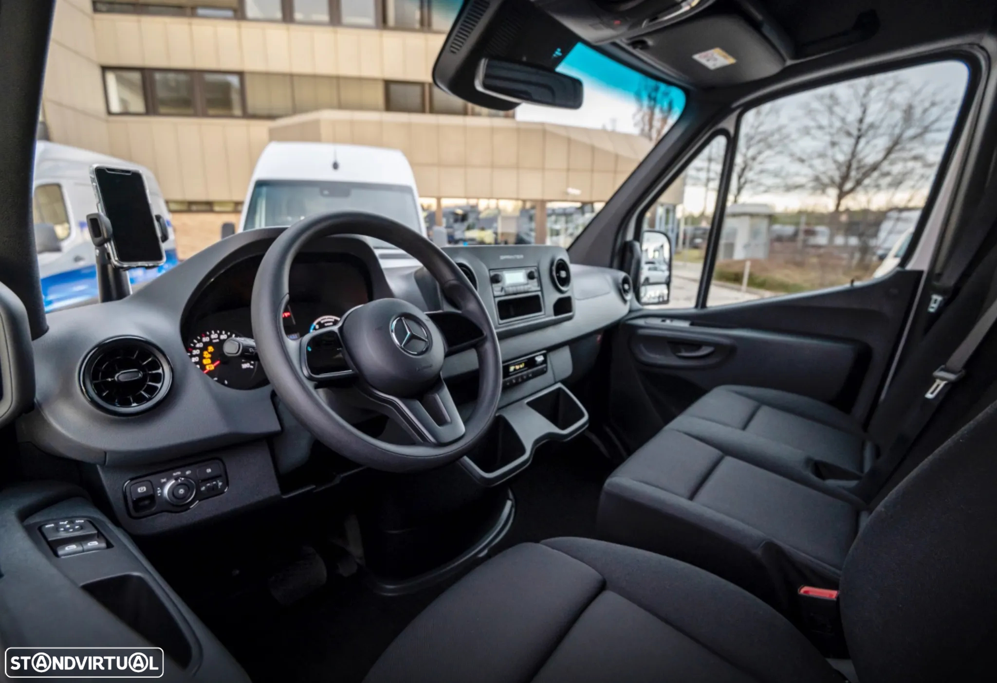 Mercedes-Benz eSprinter - 23