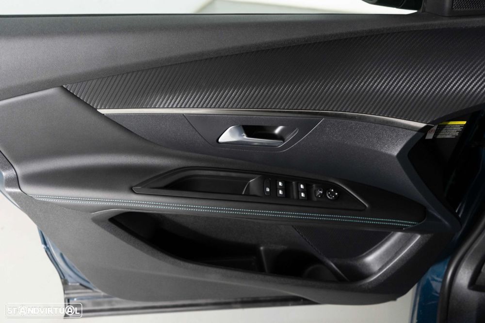 Peugeot 3008 1.6 Hybrid Allure Pack e-EAT8 - 20