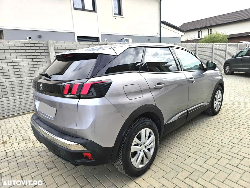 Peugeot 3008 PureTech 130 Stop & Start GPF EAT8 Allure - 2