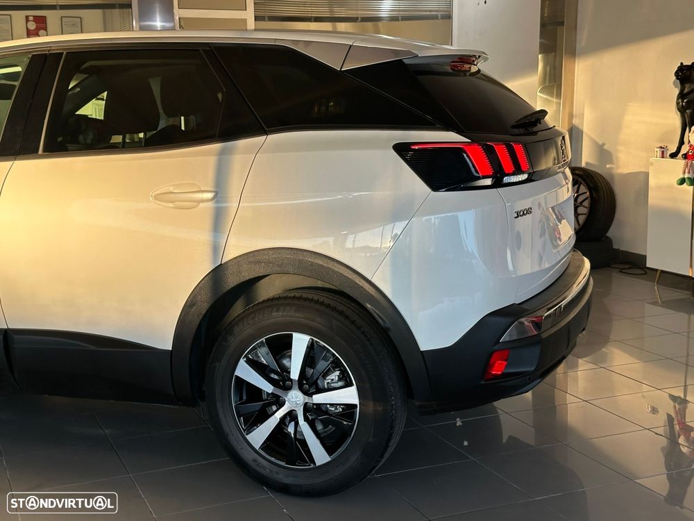 Peugeot 3008 1.5 BlueHDi Active - 19