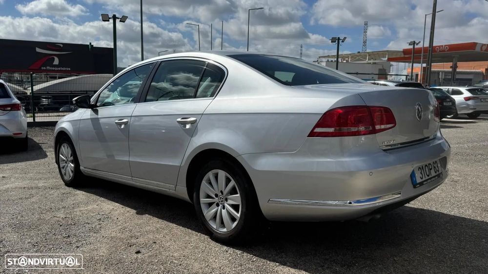 VW Passat 1.6 TDI BlueMotion - 9