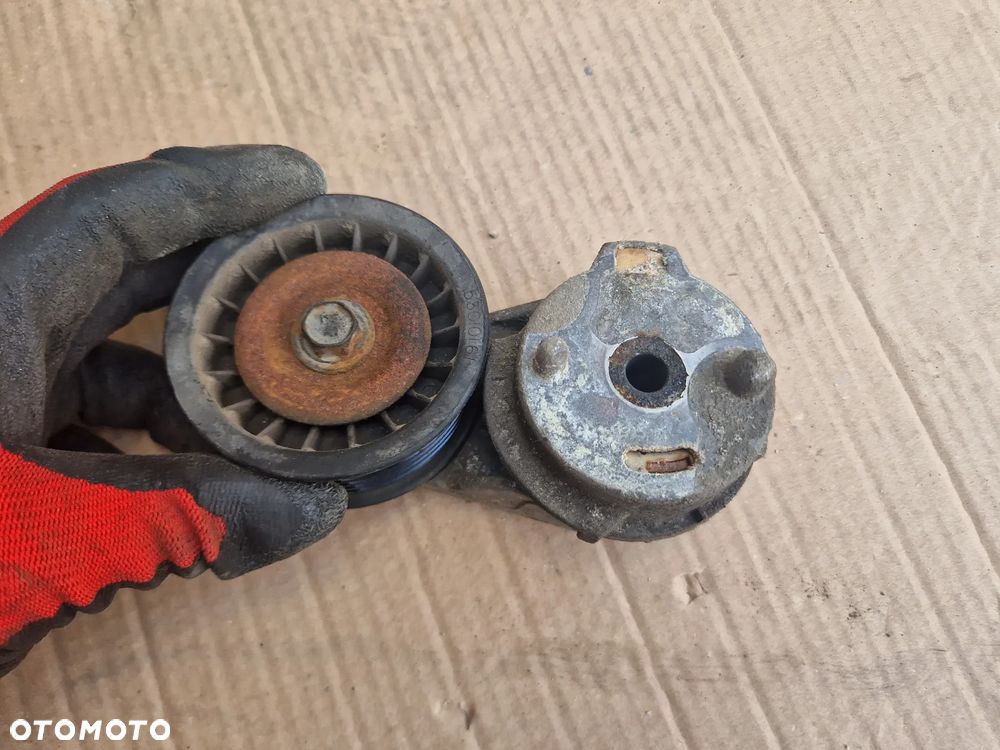 Dodge Ram 1500 5.7 Napinacz 06 - 1