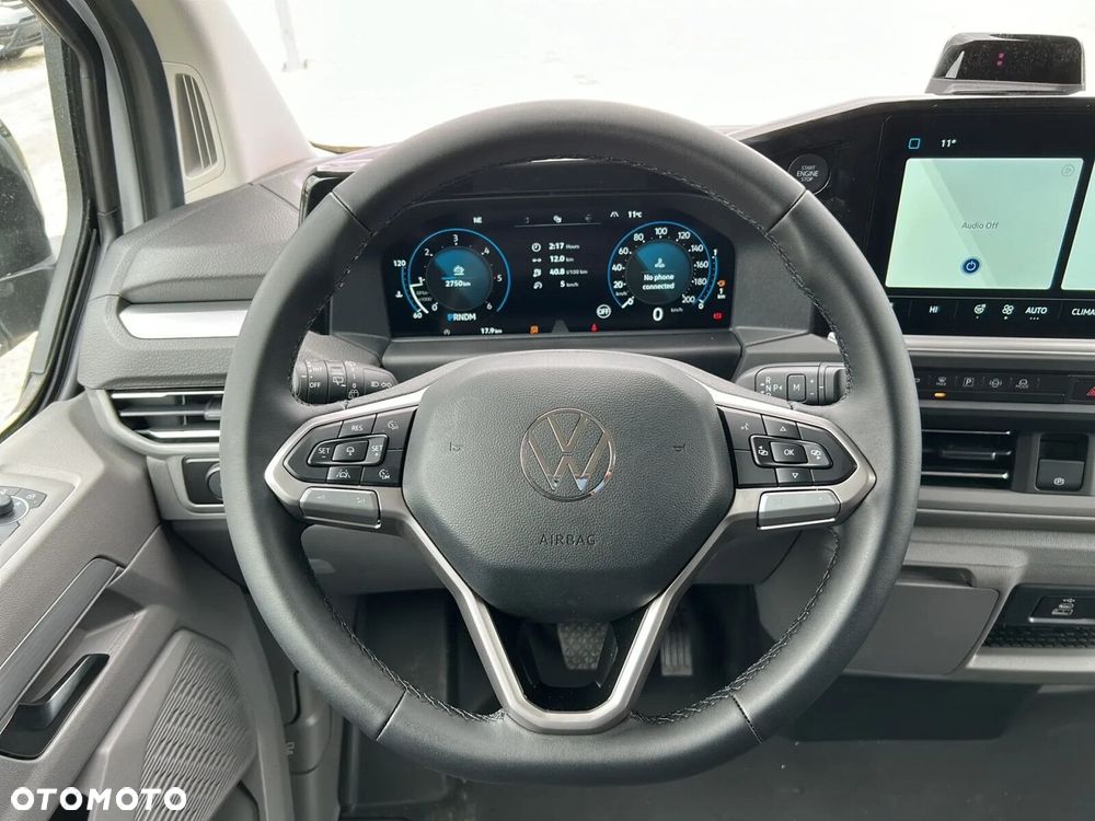 Volkswagen Caravelle - 21