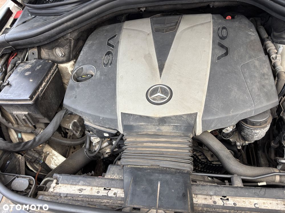 Mercedes-Benz ML 350 BlueTEC 4MATIC 7G-TRONIC - 28