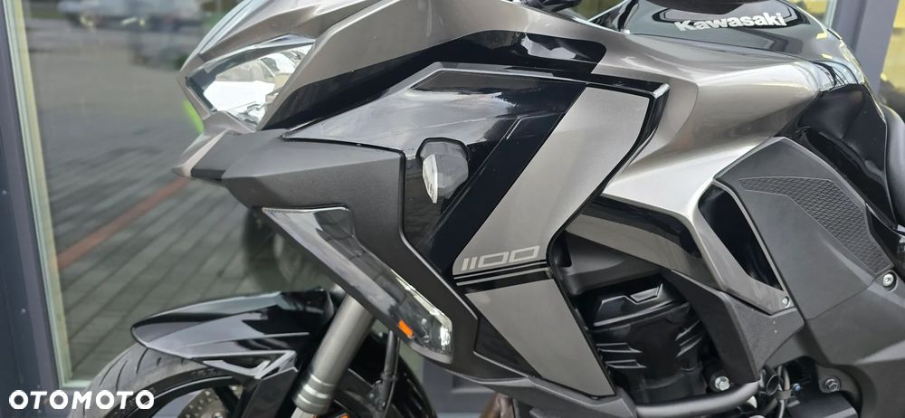 Kawasaki Versys 1100 SE - 35