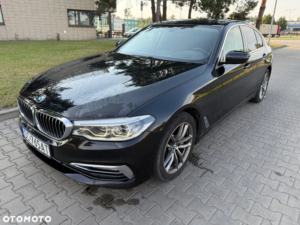 BMW Seria 5 530d xDrive Sport-Aut Luxury Line - 5