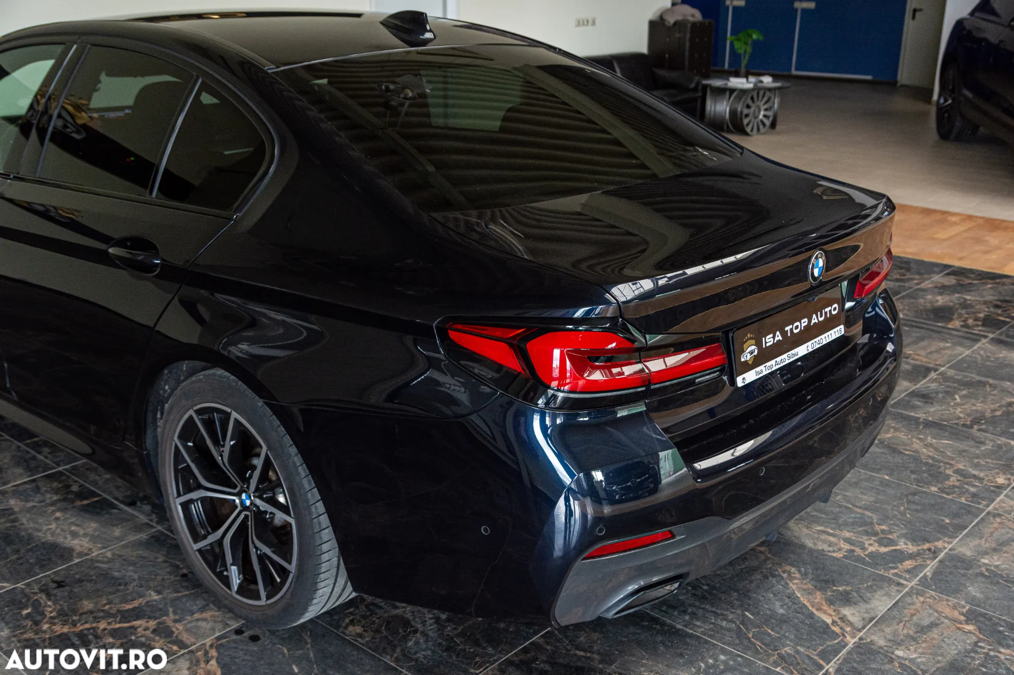 BMW Seria 5 520d Aut. M Sport Edition - 37