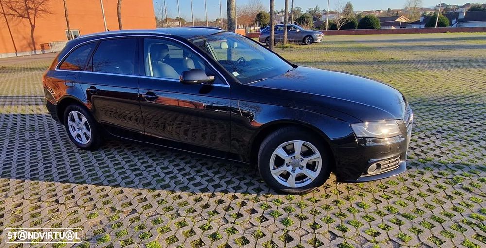 Audi A4 Avant 2.0 TDi Business Line Advance Multitronic - 2
